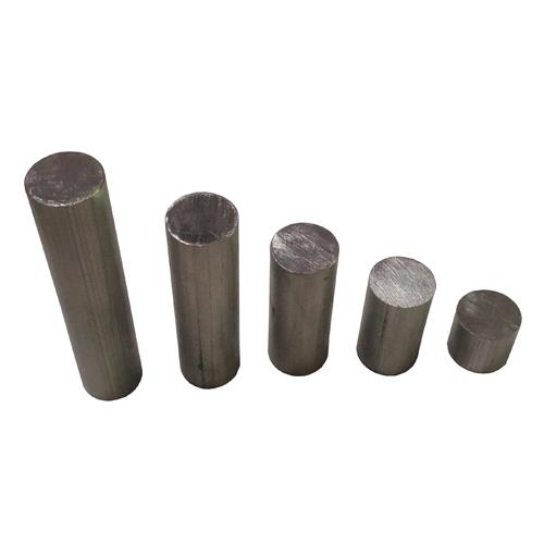 五種大小不同鋁塊